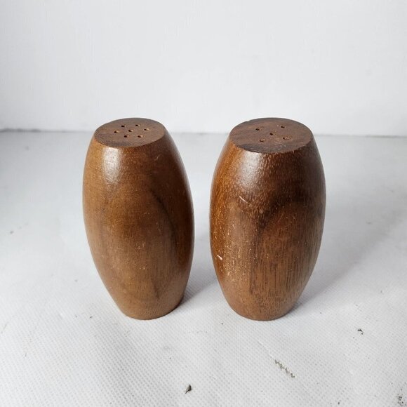 VINTAGE Rustic Wood Carved Pineapple Salt & Pepper Shaker Set Mid Century Modern - Picture 4 of 6